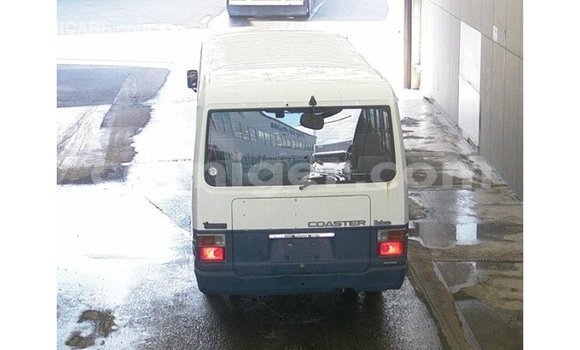 Buy Import Toyota Coaster White Car in Import - Dubai in Agadez Buy Import Toyota Coaster White Car in Import - Dubai in Agadez