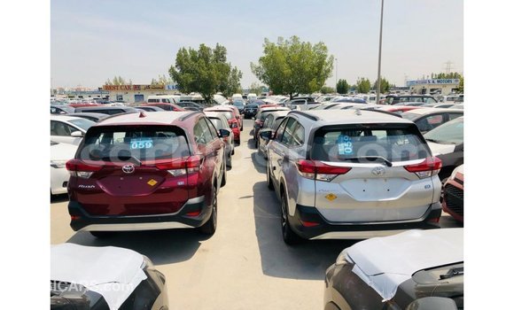 Sayi Imported Toyota Rush Red Mota in Import - Dubai a Agadez Sayi Imported Toyota Rush Red Mota in Import - Dubai a Agadez