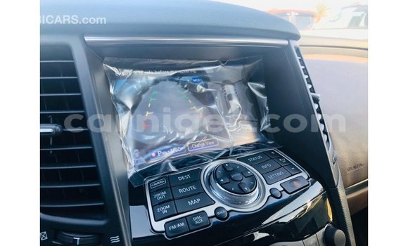Sayi Imported Infiniti Q Black Mota in Import - Dubai a Agadez Sayi Imported Infiniti Q Black Mota in Import - Dubai a Agadez