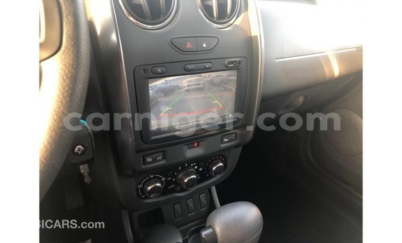Sayi Imported Renault Duster Black Mota in Import - Dubai a Agadez Sayi Imported Renault Duster Black Mota in Import - Dubai a Agadez