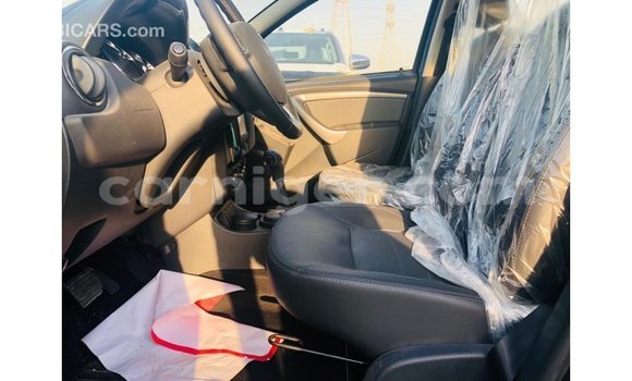 Sayi Imported Renault Duster Black Mota in Import - Dubai a Agadez Sayi Imported Renault Duster Black Mota in Import - Dubai a Agadez