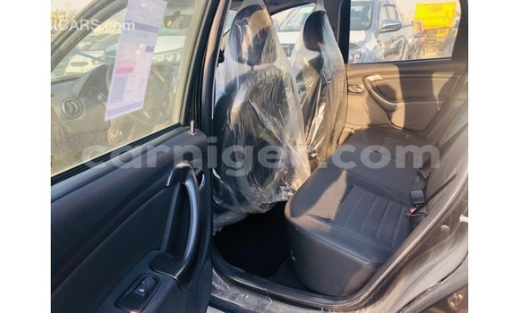 Sayi Imported Renault Duster Black Mota in Import - Dubai a Agadez Sayi Imported Renault Duster Black Mota in Import - Dubai a Agadez