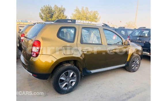 Sayi Imported Renault Duster Black Mota in Import - Dubai a Agadez Sayi Imported Renault Duster Black Mota in Import - Dubai a Agadez