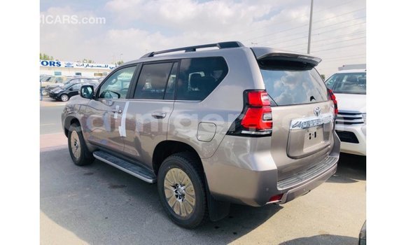 Sayi Imported Toyota Prado Brown Mota in Import - Dubai a Agadez Sayi Imported Toyota Prado Brown Mota in Import - Dubai a Agadez
