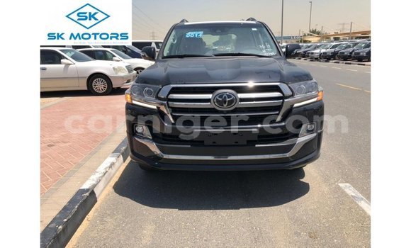 Buy Import Toyota Land Cruiser Black Truck in Import - Dubai in Agadez