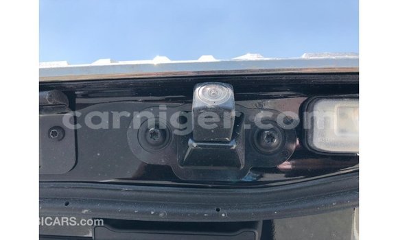 اشتري Imported Toyota Land Cruiser Black شاحنة في Import - Dubai في أغاديز اشتري Imported Toyota Land Cruiser Black شاحنة في Import - Dubai في أغاديز