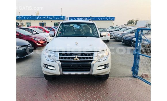 Buy Import Mitsubishi Pajero White Car in Import - Dubai in Agadez Buy Import Mitsubishi Pajero White Car in Import - Dubai in Agadez