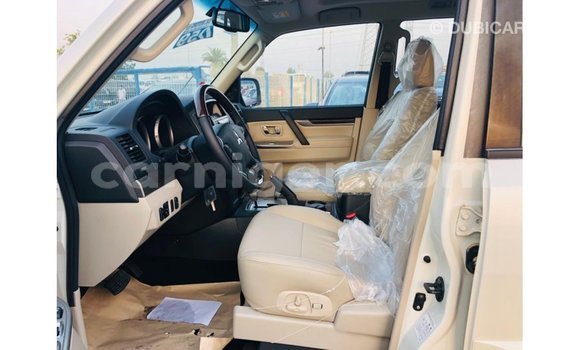 Buy Import Mitsubishi Pajero White Car in Import - Dubai in Agadez Buy Import Mitsubishi Pajero White Car in Import - Dubai in Agadez
