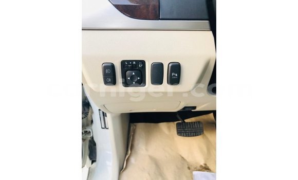 Buy Import Mitsubishi Pajero White Car in Import - Dubai in Agadez Buy Import Mitsubishi Pajero White Car in Import - Dubai in Agadez