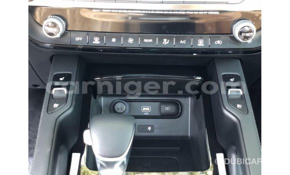 Buy Import Kia Carens White Car in Import - Dubai in Agadez Buy Import Kia Carens White Car in Import - Dubai in Agadez