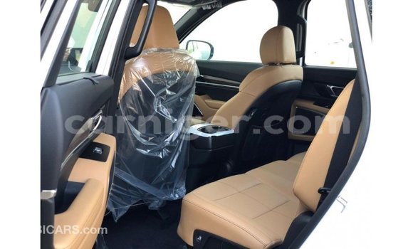 Buy Import Kia Carens White Car in Import - Dubai in Agadez Buy Import Kia Carens White Car in Import - Dubai in Agadez