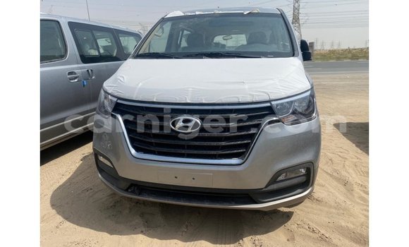 Buy Import Hyundai Chorus Other Truck in Import - Dubai in Agadez