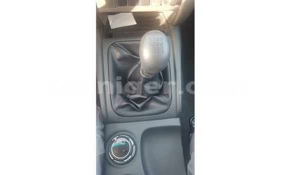 Buy Import Mitsubishi L200 White Car in Import - Dubai in Agadez Buy Import Mitsubishi L200 White Car in Import - Dubai in Agadez