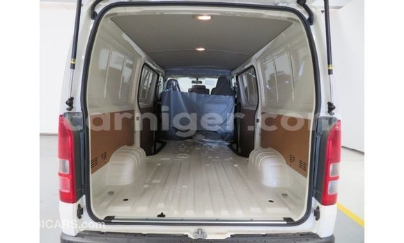 Buy Import Toyota Hiace White Car in Import - Dubai in Agadez Buy Import Toyota Hiace White Car in Import - Dubai in Agadez