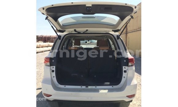 Buy Import Toyota Fortuner White Car in Import - Dubai in Agadez Buy Import Toyota Fortuner White Car in Import - Dubai in Agadez