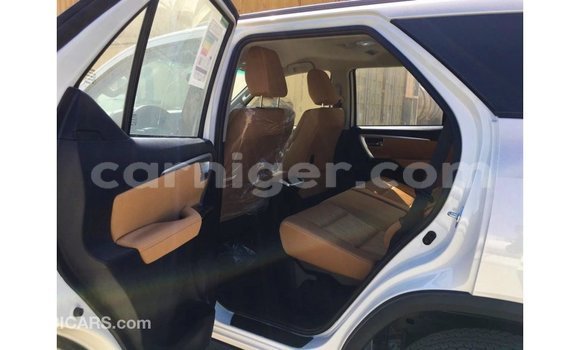 Buy Import Toyota Fortuner White Car in Import - Dubai in Agadez Buy Import Toyota Fortuner White Car in Import - Dubai in Agadez