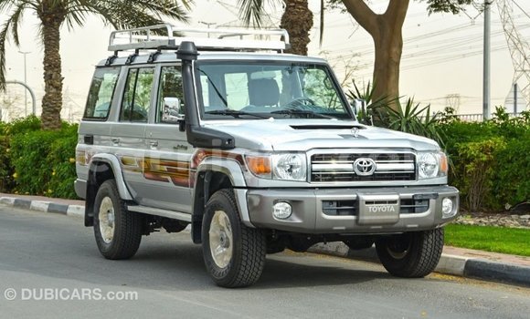 اشتري Imported Toyota Land Cruiser Other شاحنة في Import - Dubai في أغاديز اشتري Imported Toyota Land Cruiser Other شاحنة في Import - Dubai في أغاديز