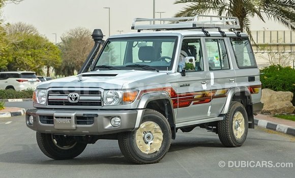 اشتري Imported Toyota Land Cruiser Other شاحنة في Import - Dubai في أغاديز اشتري Imported Toyota Land Cruiser Other شاحنة في Import - Dubai في أغاديز