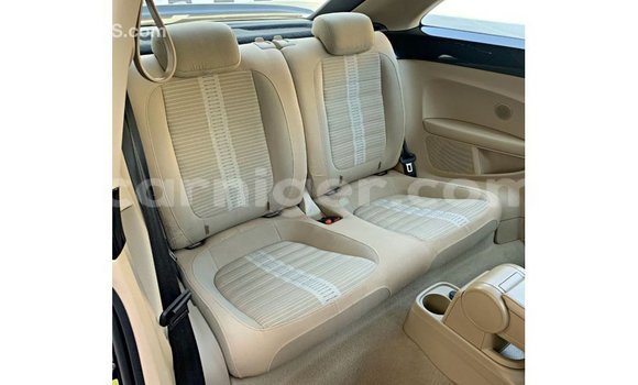 Sayi Imported Volkswagen Beetle Black Mota in Import - Dubai a Agadez Sayi Imported Volkswagen Beetle Black Mota in Import - Dubai a Agadez