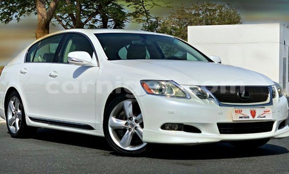 Sayi Imported Lexus GS White Mota in Import - Dubai a Agadez Sayi Imported Lexus GS White Mota in Import - Dubai a Agadez