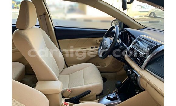 Sayi Imported Toyota Yaris White Mota in Import - Dubai a Agadez Sayi Imported Toyota Yaris White Mota in Import - Dubai a Agadez