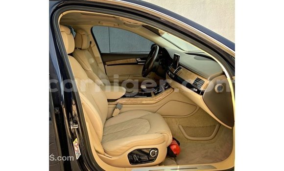 Sayi Imported Audi A8 Blue Mota in Import - Dubai a Agadez Sayi Imported Audi A8 Blue Mota in Import - Dubai a Agadez