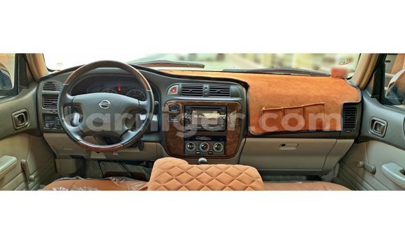 Sayi Imported Nissan Patrol Beige Mota in Import - Dubai a Agadez Sayi Imported Nissan Patrol Beige Mota in Import - Dubai a Agadez