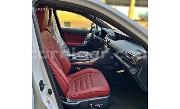 Sayi Imported Lexus IS White Mota in Import - Dubai a Agadez Sayi Imported Lexus IS White Mota in Import - Dubai a Agadez