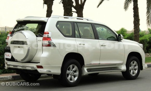 Sayi Imported Toyota Prado White Mota in Import - Dubai a Agadez Sayi Imported Toyota Prado White Mota in Import - Dubai a Agadez