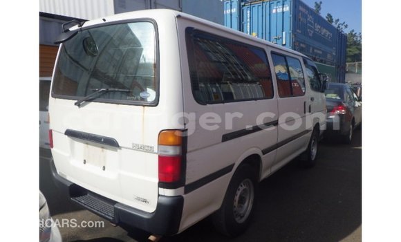 Buy Import Toyota Hiace White Car in Import - Dubai in Agadez Buy Import Toyota Hiace White Car in Import - Dubai in Agadez