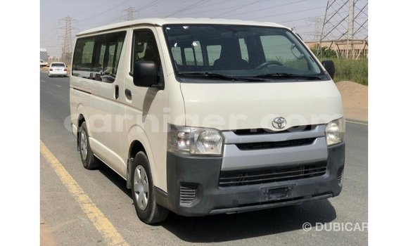 Buy Import Toyota Hiace White Car in Import - Dubai in Agadez Buy Import Toyota Hiace White Car in Import - Dubai in Agadez