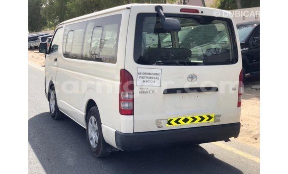 Buy Import Toyota Hiace White Car in Import - Dubai in Agadez Buy Import Toyota Hiace White Car in Import - Dubai in Agadez