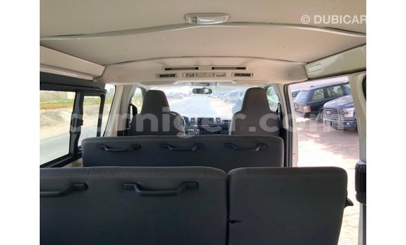 Buy Import Toyota Hiace White Car in Import - Dubai in Agadez Buy Import Toyota Hiace White Car in Import - Dubai in Agadez