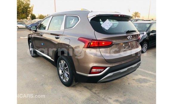 Sayi Imported Hyundai Santa Fe Brown Mota in Import - Dubai a Agadez Sayi Imported Hyundai Santa Fe Brown Mota in Import - Dubai a Agadez
