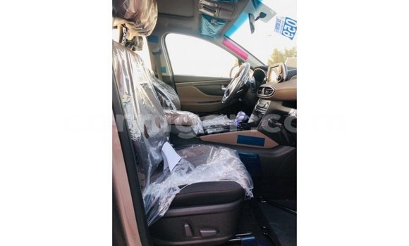 Sayi Imported Hyundai Santa Fe Blue Mota in Import - Dubai a Agadez Sayi Imported Hyundai Santa Fe Blue Mota in Import - Dubai a Agadez