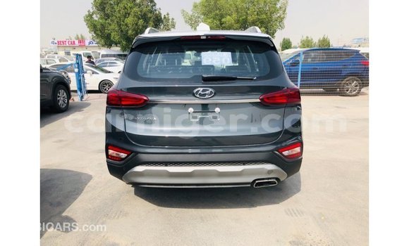 Sayi Imported Hyundai Santa Fe Green Mota in Import - Dubai a Agadez Sayi Imported Hyundai Santa Fe Green Mota in Import - Dubai a Agadez