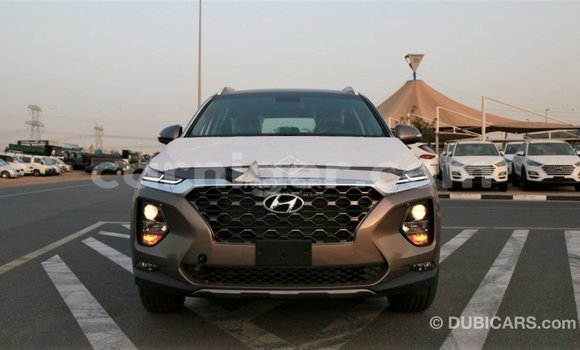 Sayi Imported Hyundai Santa Fe Brown Mota in Import - Dubai a Agadez Sayi Imported Hyundai Santa Fe Brown Mota in Import - Dubai a Agadez