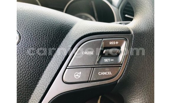 Sayi Imported Hyundai Santa Fe Black Mota in Import - Dubai a Agadez Sayi Imported Hyundai Santa Fe Black Mota in Import - Dubai a Agadez