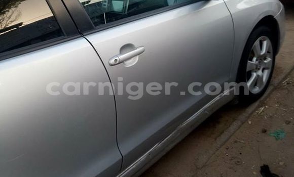 Sayi Na hannu Toyota Matrix Silver Mota in Arlit a Agadez Sayi Na hannu Toyota Matrix Silver Mota in Arlit a Agadez