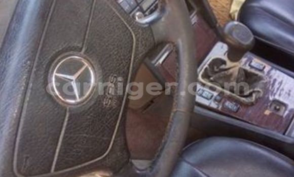 Sayi Na hannu Mercedes‒Benz C–Class Black Mota in Agadez a Agadez Sayi Na hannu Mercedes‒Benz C–Class Black Mota in Agadez a Agadez