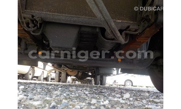 Buy Import Isuzu Bighorn White Truck in Import - Dubai in Agadez Buy Import Isuzu Bighorn White Truck in Import - Dubai in Agadez