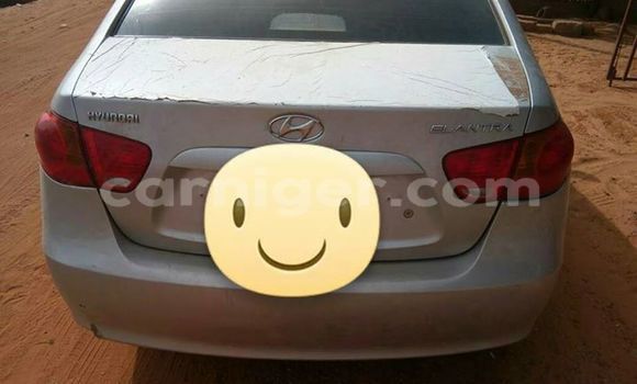 Acheter Occasion Voiture Hyundai Elantra Gris à Agadez au Agadez Acheter Occasion Voiture Hyundai Elantra Gris à Agadez au Agadez