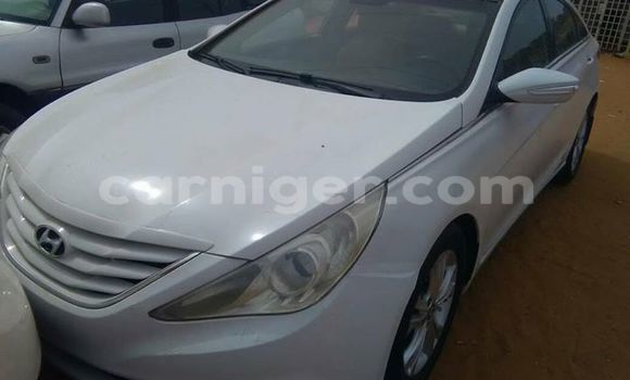 Acheter Neuf Voiture Hyundai Sonata Gris à Agadez au Agadez Acheter Neuf Voiture Hyundai Sonata Gris à Agadez au Agadez