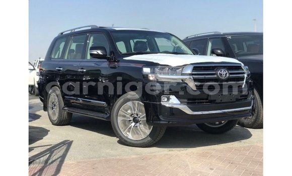 Sayi Imported Toyota Land Cruiser Black Babbar mota in Import - Dubai a Agadez Sayi Imported Toyota Land Cruiser Black Babbar mota in Import - Dubai a Agadez