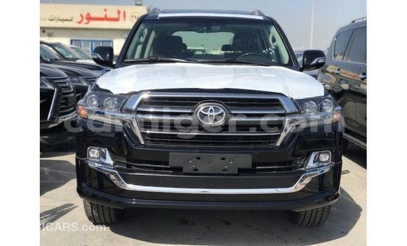 اشتري Imported Toyota Land Cruiser Black شاحنة في Import - Dubai في أغاديز اشتري Imported Toyota Land Cruiser Black شاحنة في Import - Dubai في أغاديز