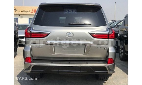 Acheter Import Voiture Lexus LX Autre à Import - Dubai, Agadez Acheter Import Voiture Lexus LX Autre à Import - Dubai, Agadez