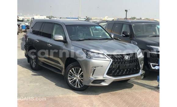 Acheter Import Voiture Lexus LX Autre à Import - Dubai, Agadez Acheter Import Voiture Lexus LX Autre à Import - Dubai, Agadez