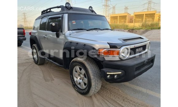 Sayi Imported Toyota FJ Cruiser Other Mota in Import - Dubai a Agadez Sayi Imported Toyota FJ Cruiser Other Mota in Import - Dubai a Agadez