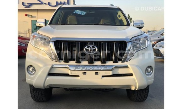 Sayi Imported Toyota Prado White Mota in Import - Dubai a Agadez Sayi Imported Toyota Prado White Mota in Import - Dubai a Agadez