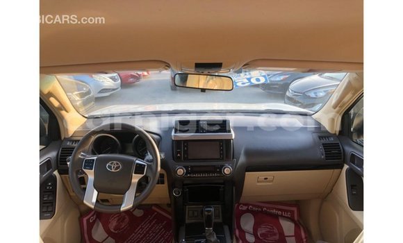 Sayi Imported Toyota Prado White Mota in Import - Dubai a Agadez Sayi Imported Toyota Prado White Mota in Import - Dubai a Agadez